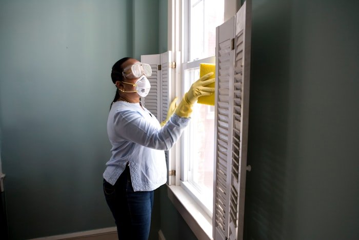 Office & Facility Cleaner